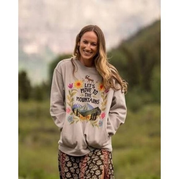 NATURAL LIFE Tops - Natural Life Lets Move To The Mountains Fleece Pockets Sweatshirt M Oversized